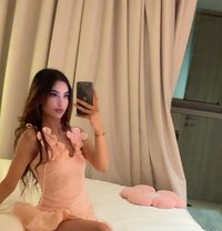 Mira - escort in Dubai Photo 1 of 6