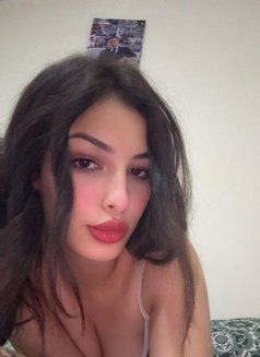 Mira - escort in İstanbul Photo 7 of 7