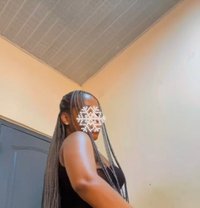 Mira - puta in Accra