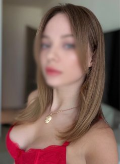 Mira - escort in Dubai Photo 6 of 7