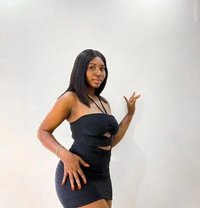Mira - adult performer in Abu Dhabi