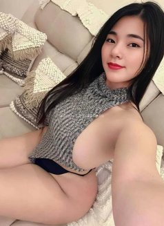 Mira - escort in Muscat Photo 4 of 5