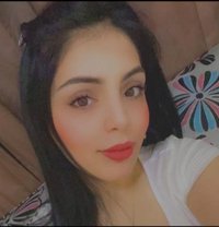 Mira - puta in Dubai Photo 5 of 5