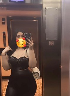 Mira - escort in İstanbul Photo 1 of 7