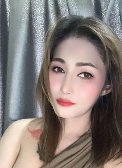 Mira - escort in Kuala Lumpur Photo 10 of 14