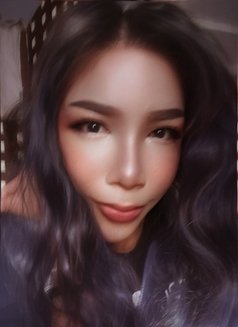 Mira - Transsexual escort in Al Manama Photo 8 of 8