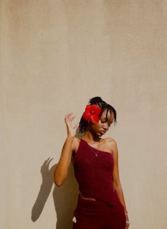 mira the sub in HSR - escort in Bangalore Photo 5 of 5