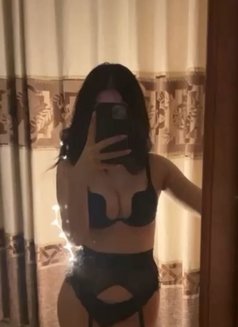 Mira20y, Exotic Turkish - puta in Dubai Photo 5 of 5