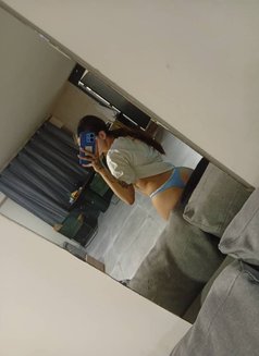 Miraa - escort in Beirut Photo 5 of 10