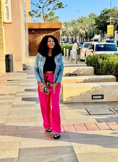 Mirable - escort in Muscat Photo 4 of 4