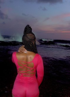 Miracle, Hot Independent Queen - escort in Candolim, Goa Photo 2 of 5
