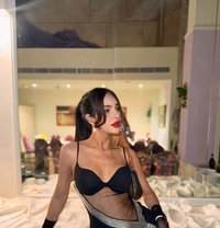 Mirah Veronica Massage Luxury - Transsexual escort in Riyadh Photo 4 of 8