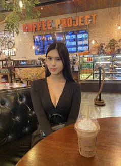 Mirajane - puta in Cebu City Photo 3 of 4