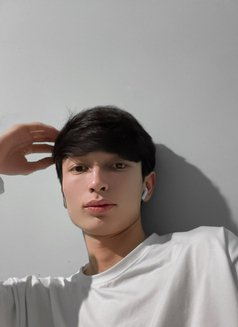 Miran‍ - Male escort in Dubai Photo 2 of 3