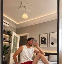 Miran - Male escort in İstanbul