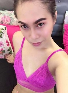 Miranda - Transsexual escort in Quezon Photo 8 of 10