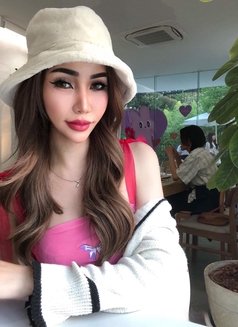 Miranda Hot Sexy - Acompañantes transexual in Kuala Lumpur Photo 3 of 8