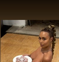 MIRANDA IS BACK - escort in Taipei