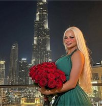 Miranda Lane - Transsexual escort in Dubai