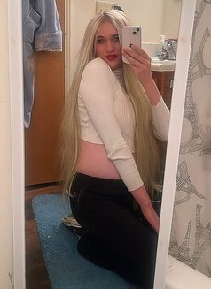 Miranda Lane - Acompañantes transexual in Dubai Photo 10 of 10