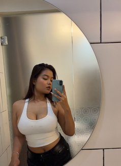 Miranda Syifa - puta in Bali Photo 1 of 5