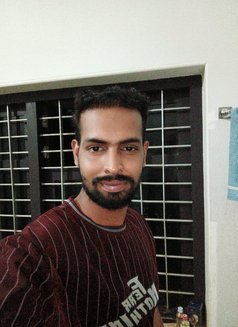 Mirash Royal - Male escort in New Delhi Photo 4 of 4