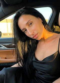 Miraz - puta in Hong Kong Photo 3 of 3