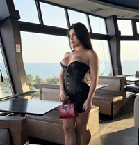Mirella de - Transsexual escort in Singapore