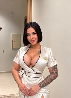 Lucky Louise Full service massage - puta in Riyadh Photo 1 of 7