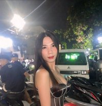 Miriah Claveria - puta in Manila