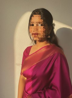Cash payment only - escort in Hyderabad Photo 3 of 3