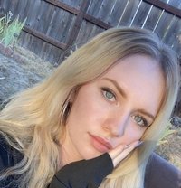 Miroslava - escort in Dubai