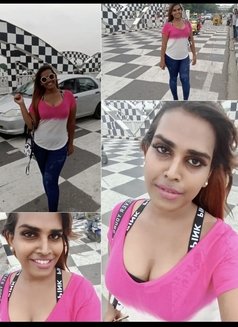 Mirunalne - Transsexual escort in Chennai Photo 4 of 5