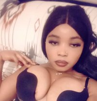 Mis Rosie - escort in Beirut