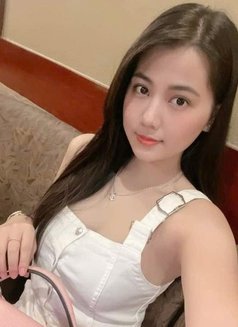 Misa - escort in Doha Photo 2 of 6