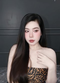 Misaki Muscat incall + outcall - puta in Muscat Photo 1 of 3