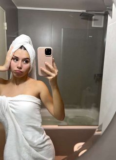 Misava - puta in Dubai Photo 9 of 10