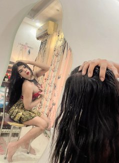 Miscaly - Transsexual escort in Noida Photo 1 of 2