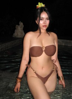 Misely - puta in Pattaya Photo 5 of 6