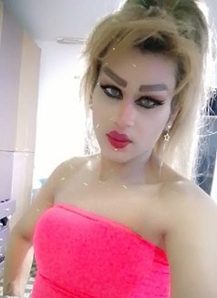 Misha Al3sal - Agencia de acompañantes transexuales in Beirut Photo 28 of 29