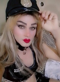 Misha Al3sal - Transsexual escort agency in Beirut Photo 22 of 25