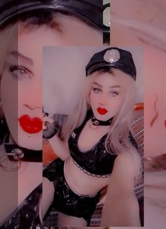 Misha Al3sal - Transsexual escort agency in Beirut Photo 25 of 25