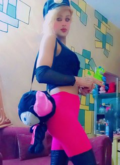 Misha Al3sal - Transsexual escort agency in Beirut Photo 10 of 19