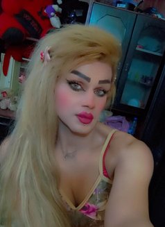 Misha Al3sal - Transsexual escort agency in Beirut Photo 19 of 19