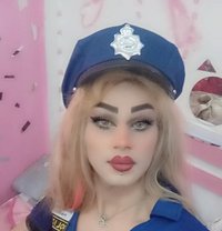 Misha Al3sal - Transsexual escort agency in Beirut