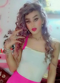 Misha Al3sal - Transsexual escort agency in Beirut Photo 18 of 21