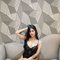 Misha CAUCASIAN Seductress - puta in Singapore Photo 2 of 6
