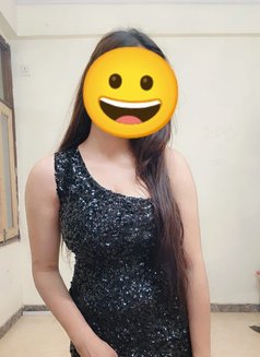 Misha - companion in New Delhi Photo 3 of 8