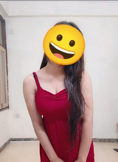 Misha - companion in New Delhi Photo 4 of 8