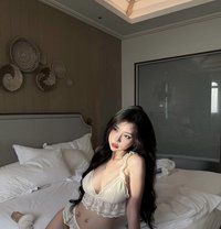 Misha - escort in Muscat Photo 6 of 7